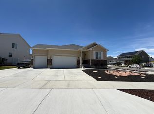 118 Tram Rock Rd, Lake Pt, UT 84074
