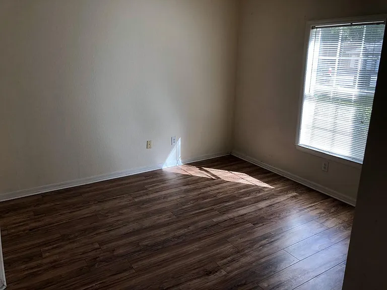 3589 Conroy Rd #1014 — Photo 11