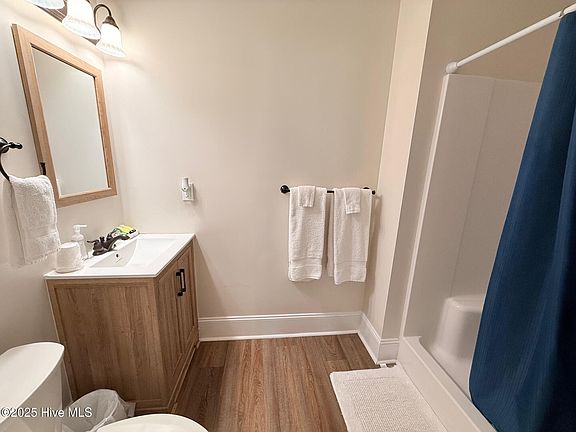 5th image of 1914 Trent Blvd #7