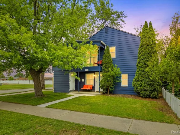 17128 Cicotte Ave, Allen Park, MI 48101
