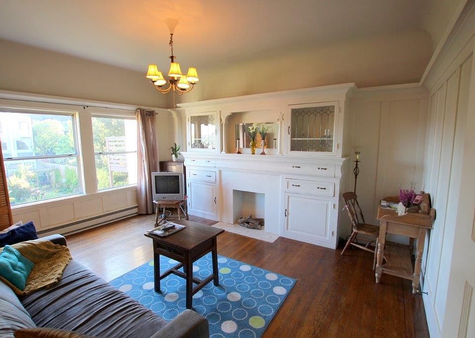 2nd. room (living room) rental