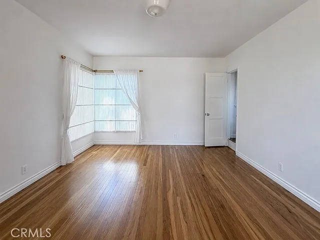 4132 Toluca Lake Ave — Photo 5