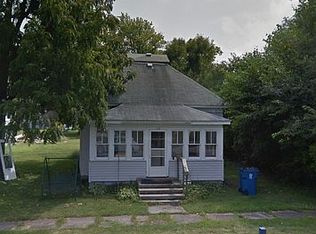379 E Grove St, Wheatfield, IN