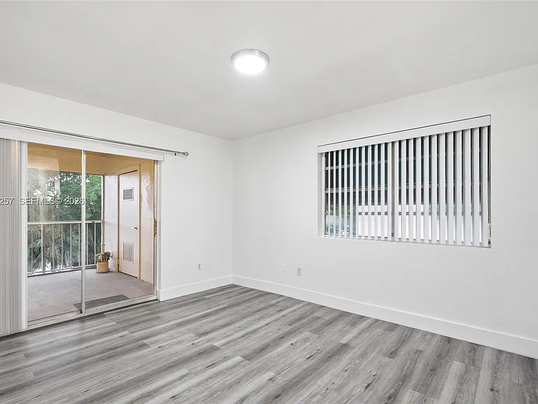 15330 SW 106th Ter #915 — Photo 15