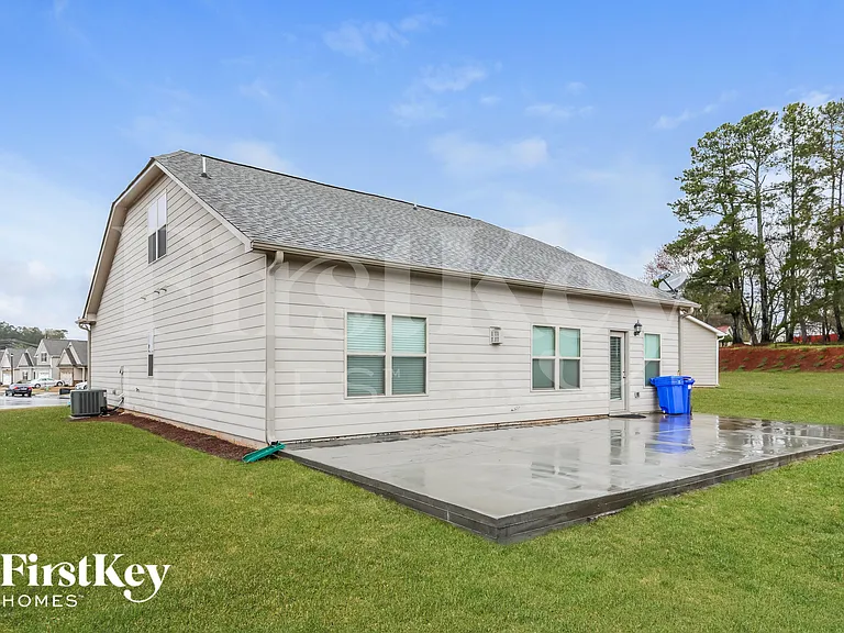 4648 Brayden Dr — Photo 15