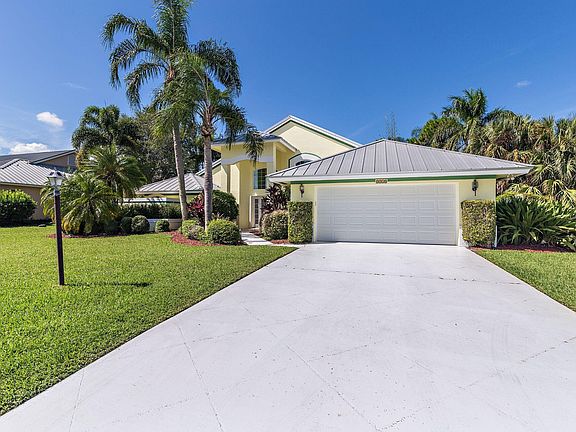 5th image of 8350 SE Woodcrest Pl