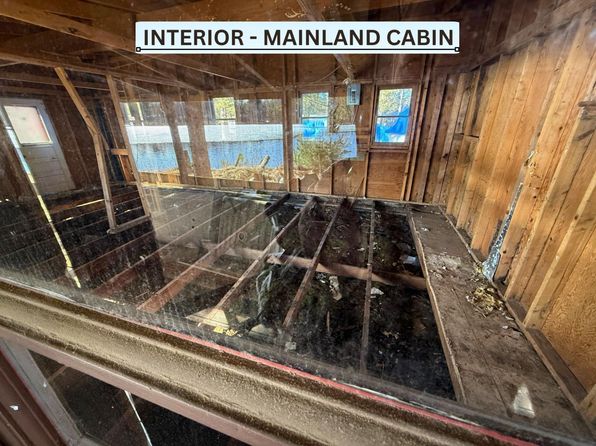 N10310 Pine Shore Ln, Tomahawk, WI 54487