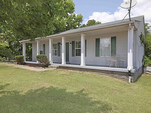 2nd image of 1014 Deerfield Dr