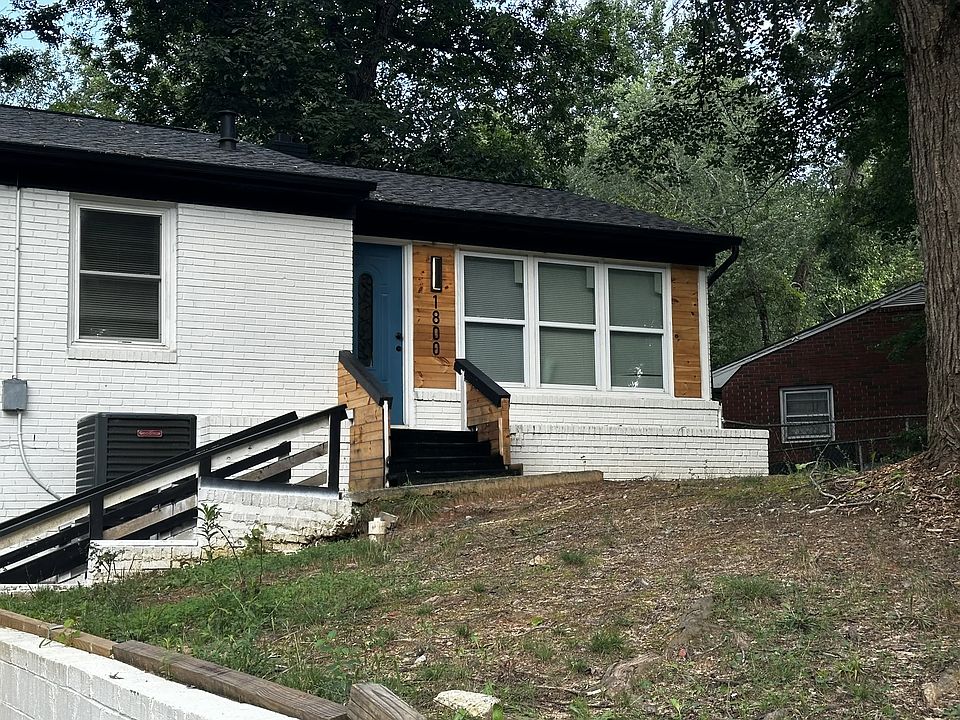 1st image of 1800 Oak Valley Dr #2