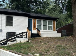 1800 Oak Valley Dr #2, Gastonia, NC 28054
