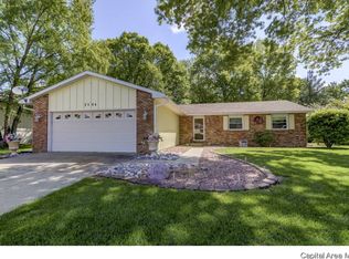 3304 Forsyth Dr, Springfield, IL 62704