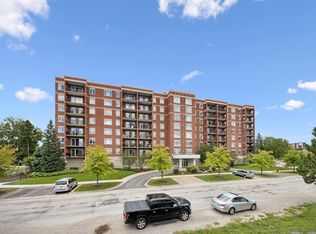 5555 N Cumberland Ave Unit 804, Chicago, IL 60656