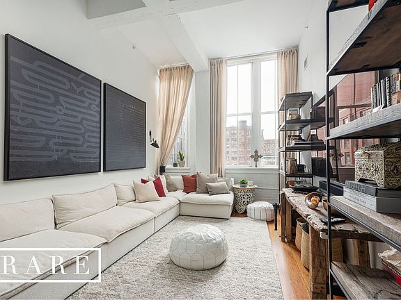 5th image of 220 Water St #116