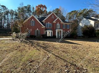 7215 Glen Cove Ln, Stone Mountain, GA 30087