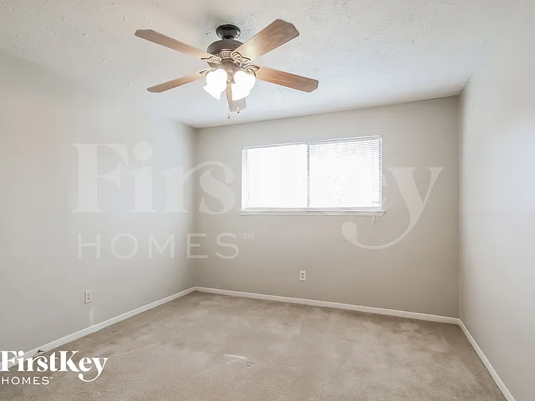 21419 Park Willow Dr — Photo 12