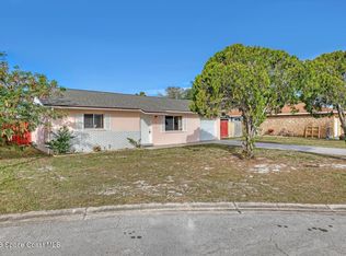 135 S Suzanne Ct, Merritt Island, FL 32952