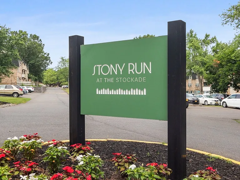 Stony Run at the Stockade Apartments — Photo 12