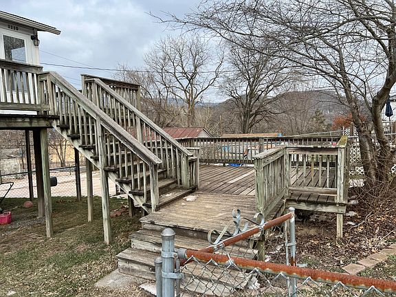 5th image of 1110 N Rockbridge Ave