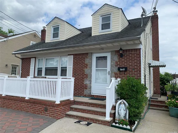 126 Crest Avenue, Elmont, NY 11003