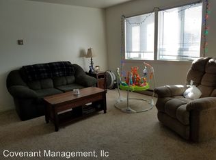 318 8th St, Hudson, SD 57034