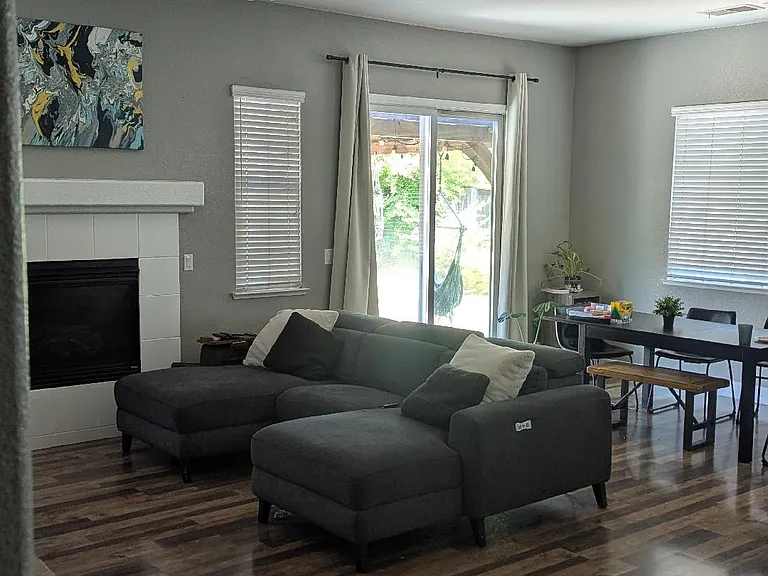 1181 Bluegrass St — Photo 5