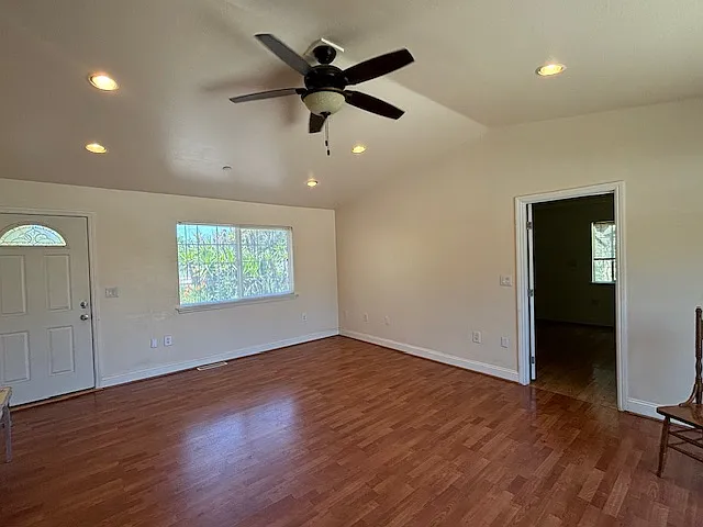 3960A Llano Rd — Photo 6