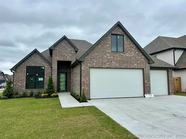 4110 W Albuquerque St, Broken Arrow, OK 74011