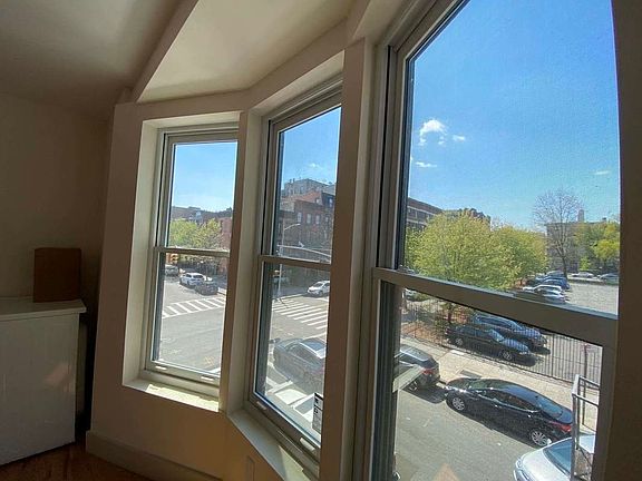 3rd image of 141 Greene Ave #2C
