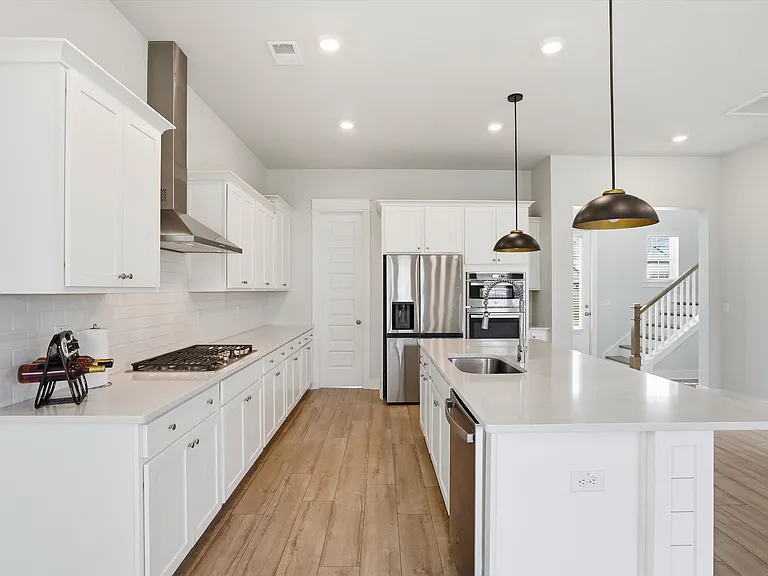 392 Parish Farms Dr — Photo 7