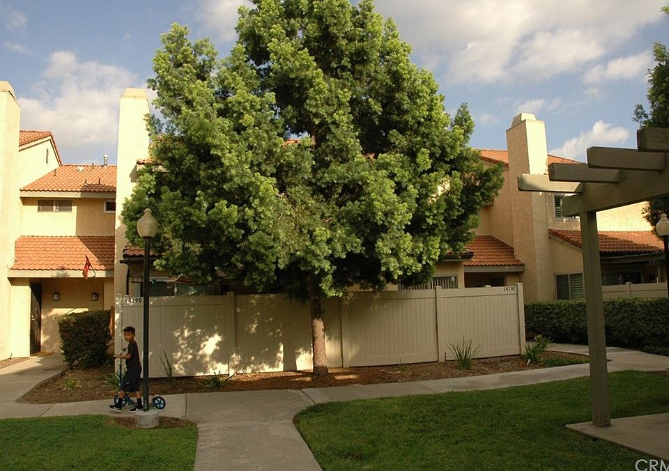 1st image of 1419 W San Bernardino Rd APT C