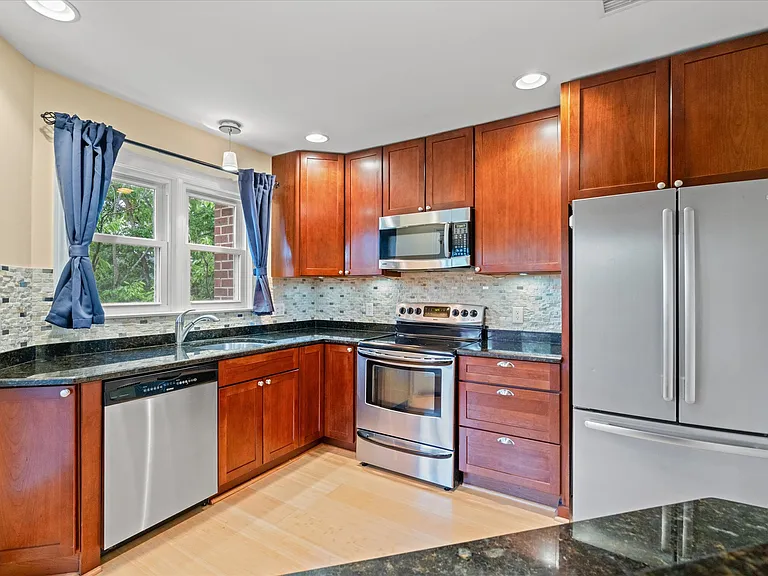 3151 Anchorway Ct #D — Photo 6