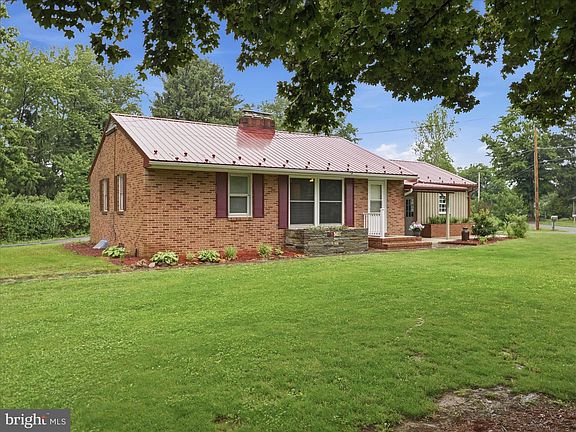 3rd image of 13402 Sandstone Dr