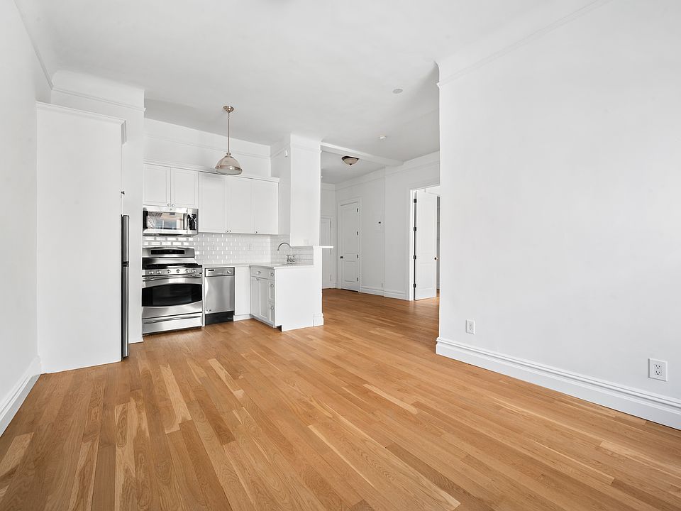 1st image of 321 Columbus Ave #2B