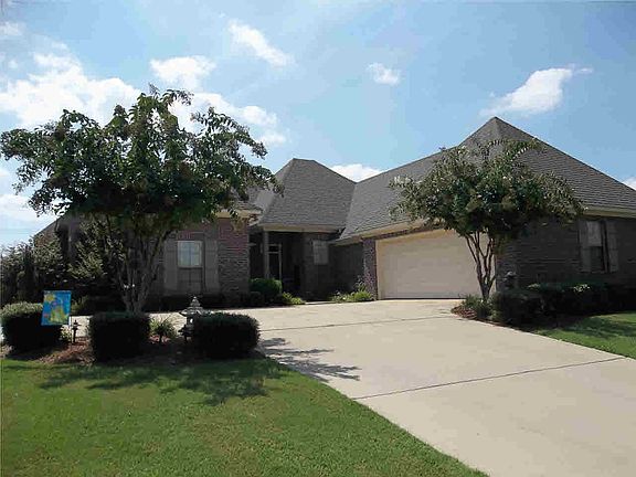 2nd image of 161 Bear Creek Cir