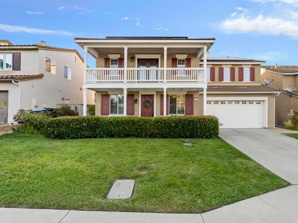 659 Beacon Ct, Vista, CA 92083