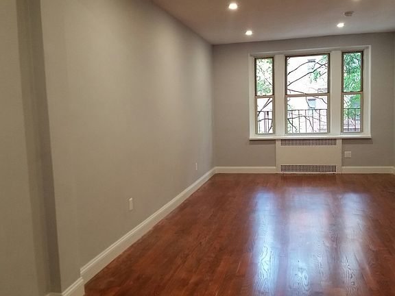 2nd image of 40 Woodruff Ave APT 510