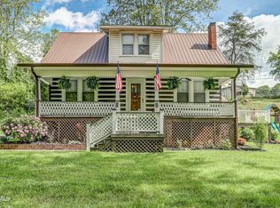 903 Paperville Rd, Bristol, TN 37620