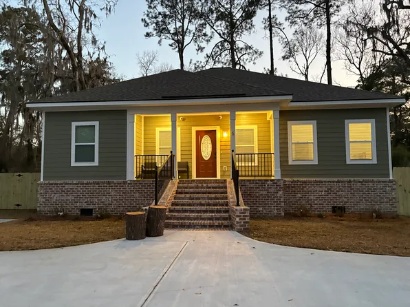 5 Sidney Dr, Savannah, GA 31406