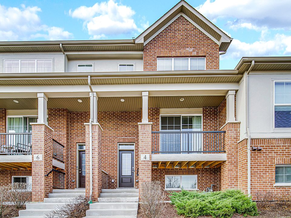 1st image of 4 Woodmoor Ct