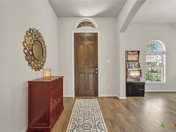 4th image of 120 Shirley Dr