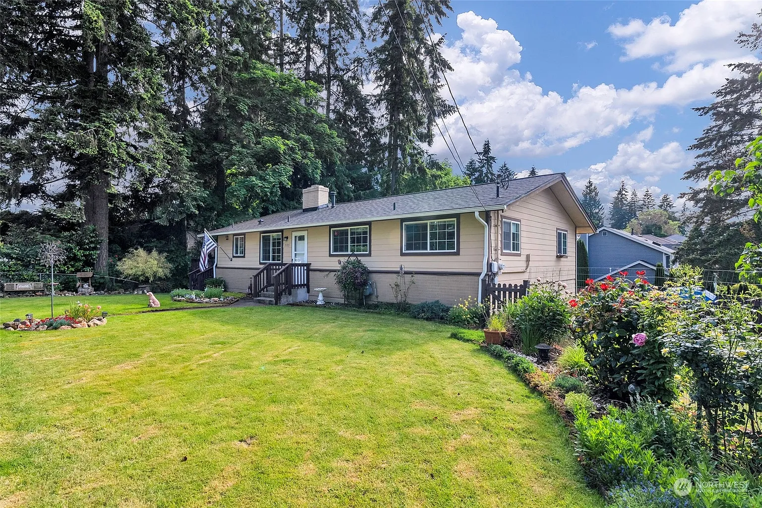 35705 26th Avenue S photo 1