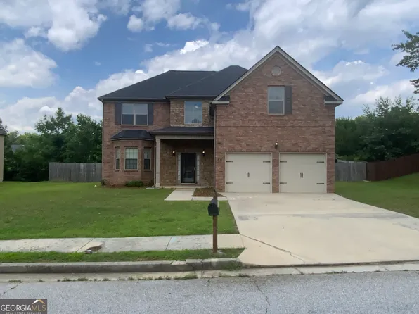 159 Saintvry Way, Atlanta, GA 30349