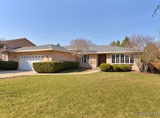 1430 Bradley Ct, Downers Grove, IL 60516