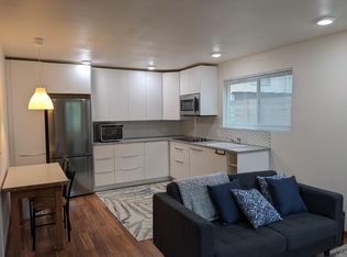 5062 Sand Point Way NE #B, Seattle, WA 98105
