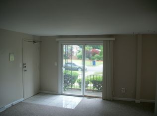 61 Georgian Ln APT 1, Amherst, NY 14221