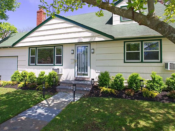 2nd image of 102 Radcliff Dr