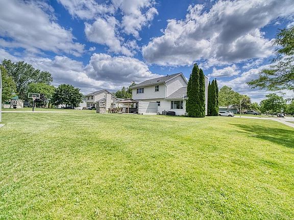 3rd image of 10635 S Shepard AVENUE
