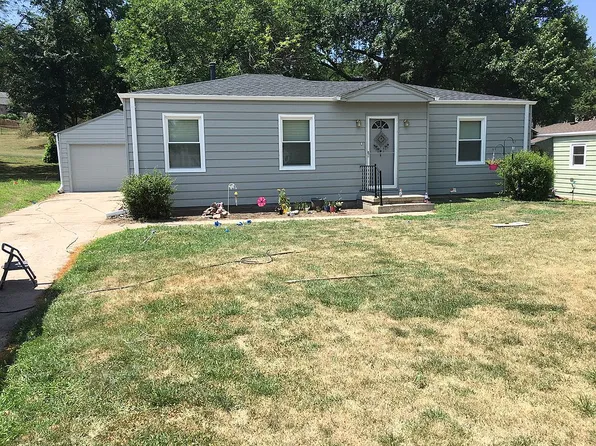 1507 Linn St, Atlantic, IA 50022
