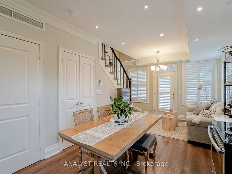 10425 Islington Ave #218 — Photo 11