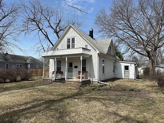 2nd image of 720 Eads Ave